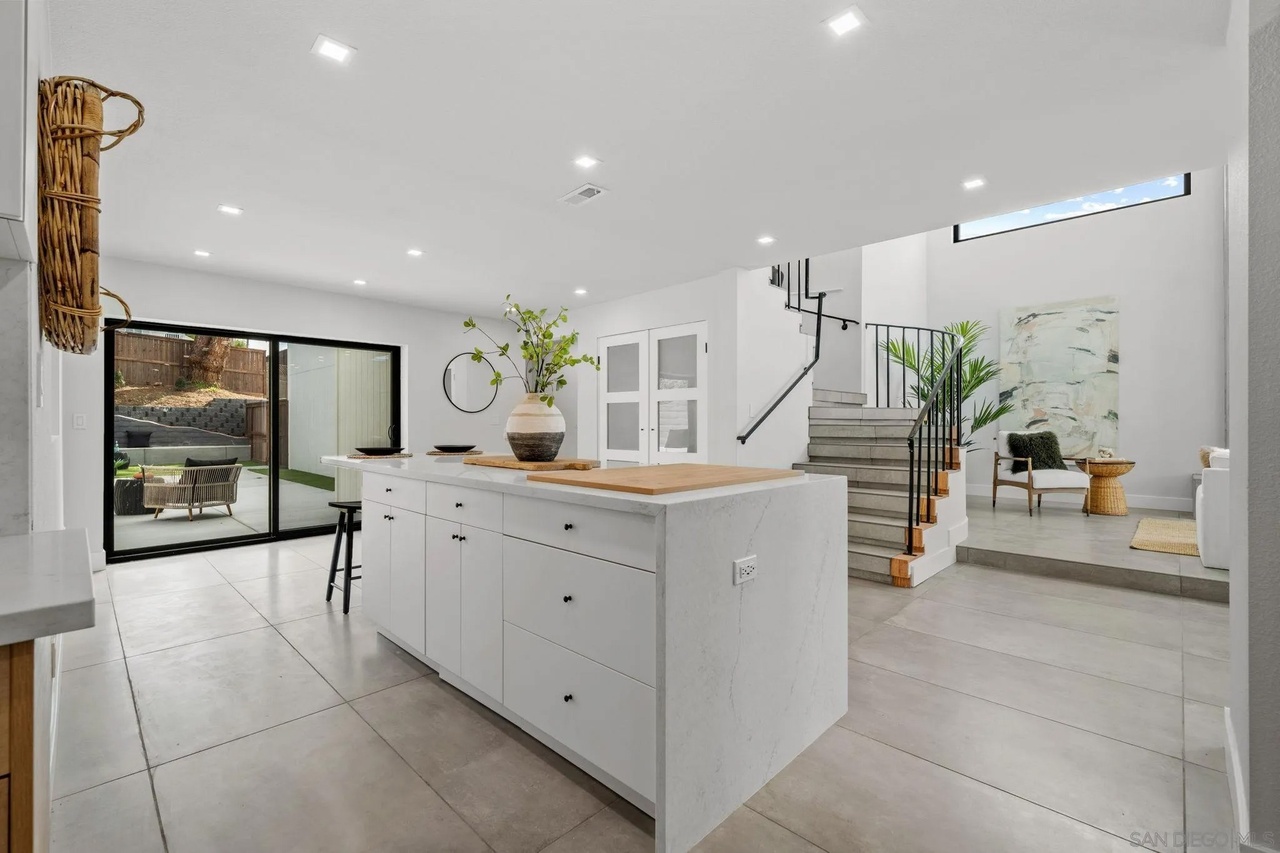 Del Mar Coastal Contemporary — photo 5