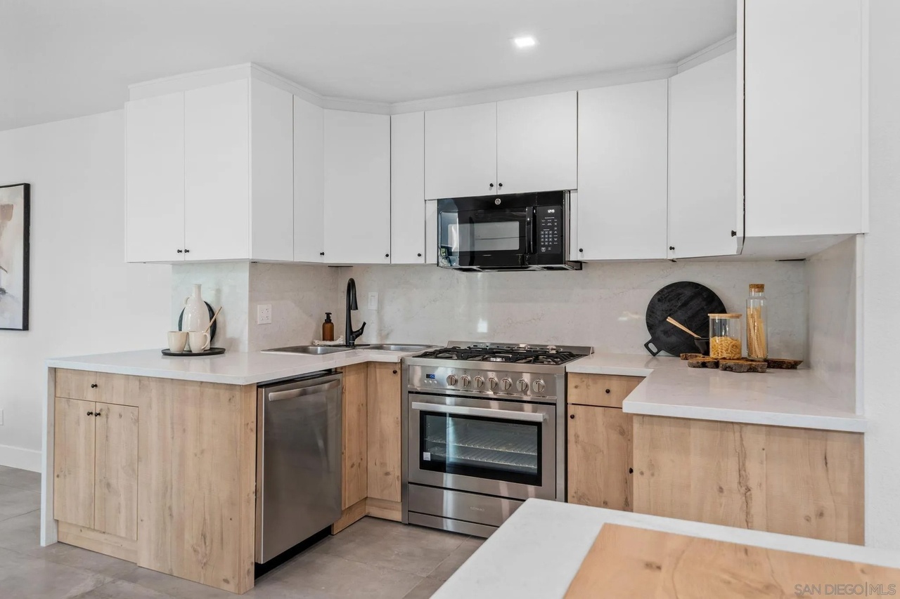 Del Mar Coastal Contemporary — photo 7