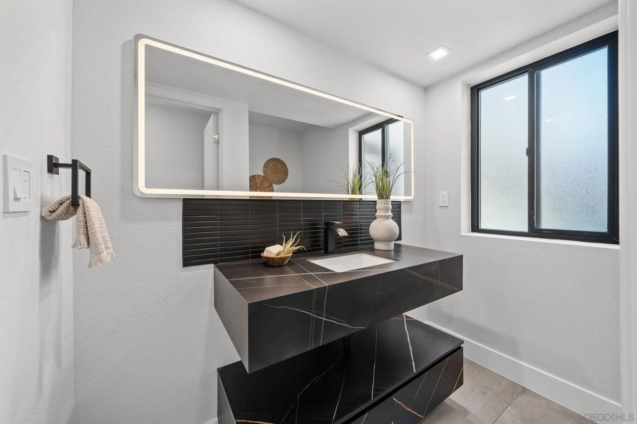 Del Mar Coastal Contemporary — photo 10