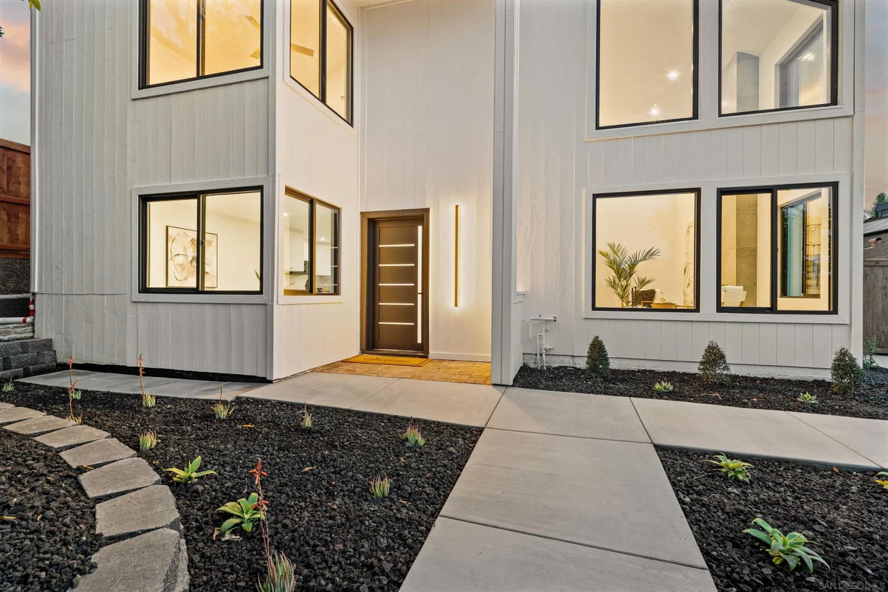 Del Mar Coastal Contemporary — photo 11