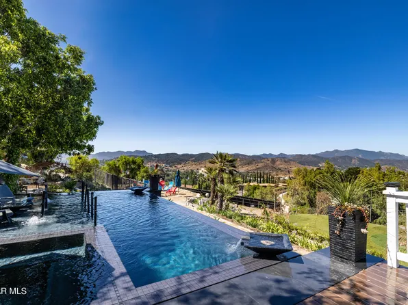 Lone Oak Ranch Estate — photo 4