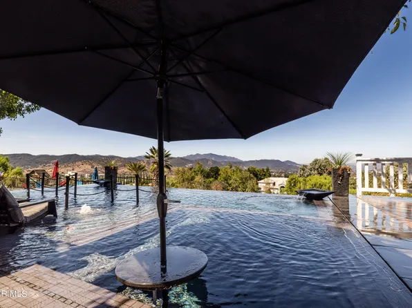 Lone Oak Ranch Estate — photo 5