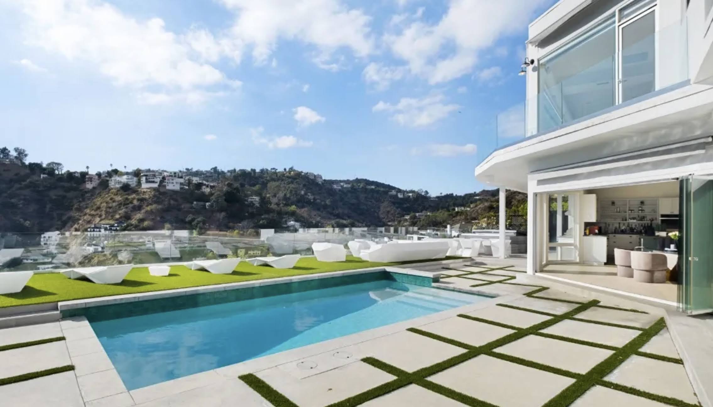 Electra Modern Estate — photo 3