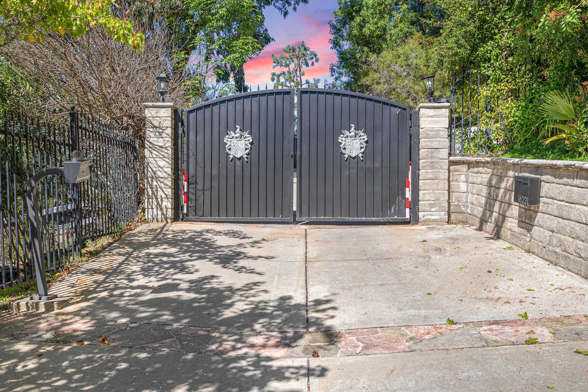 Encino Stylish Home — photo 5