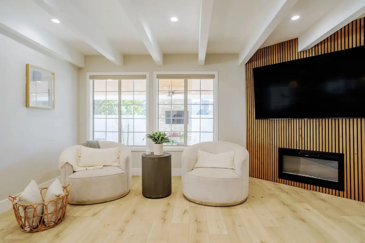 Ja's Entertainer Debby Home — photo 7