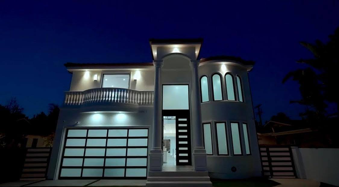 Otsego Mini Mansion — photo 12