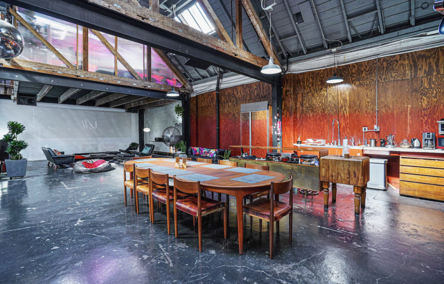 VB's Groovy Hip Warehouse — photo 9