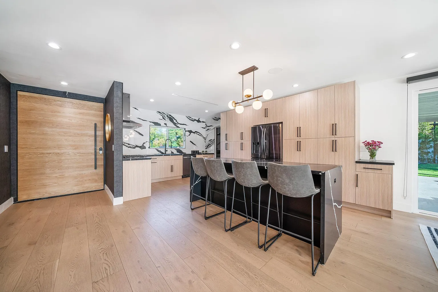 Woodland Hills Private Oasis — photo 4