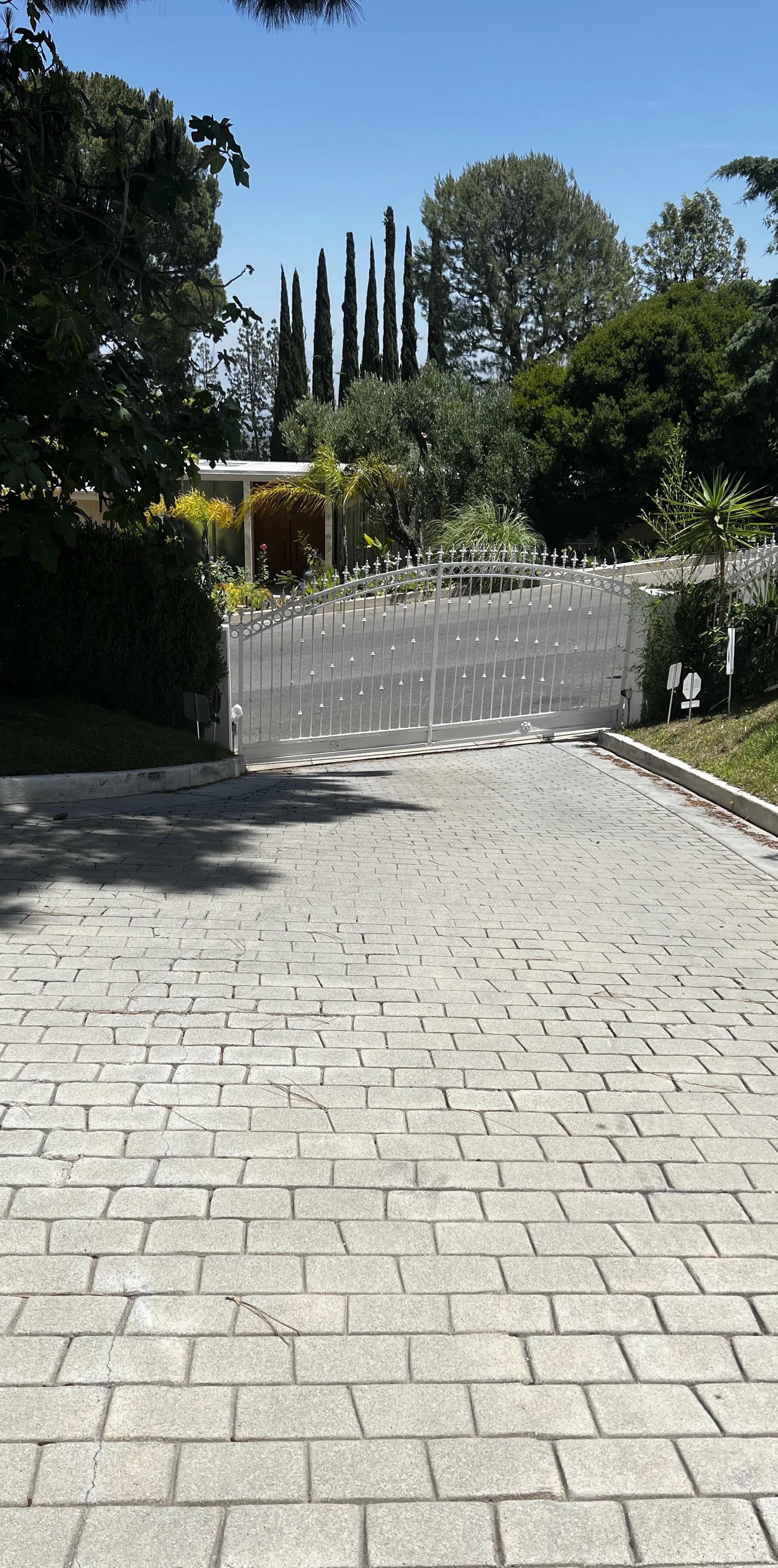 Encino Mediterranean Estate — photo 2