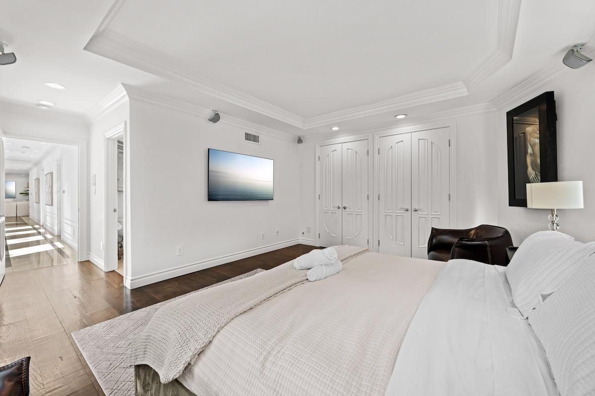 Encino Stylish Home — photo 1