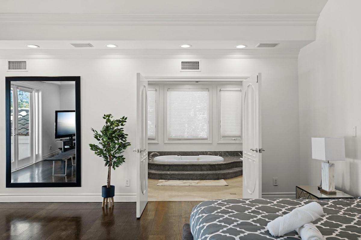 Encino Stylish Home — photo 12