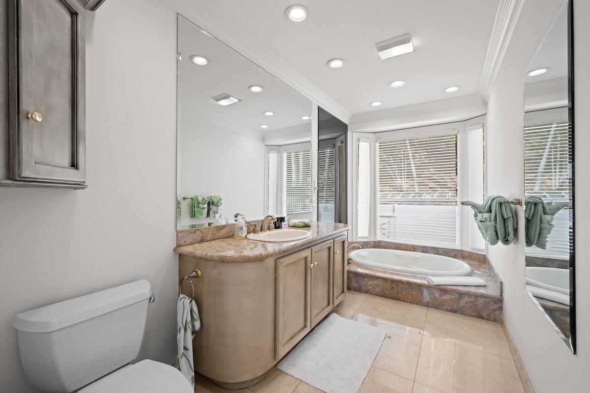 Encino Stylish Home — photo 4