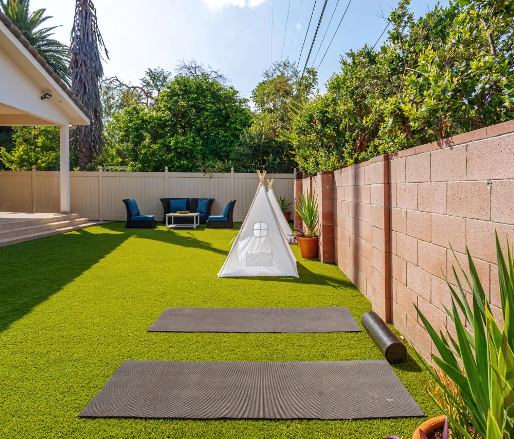 Ja's Calvert 4-Bed Abode — photo 9