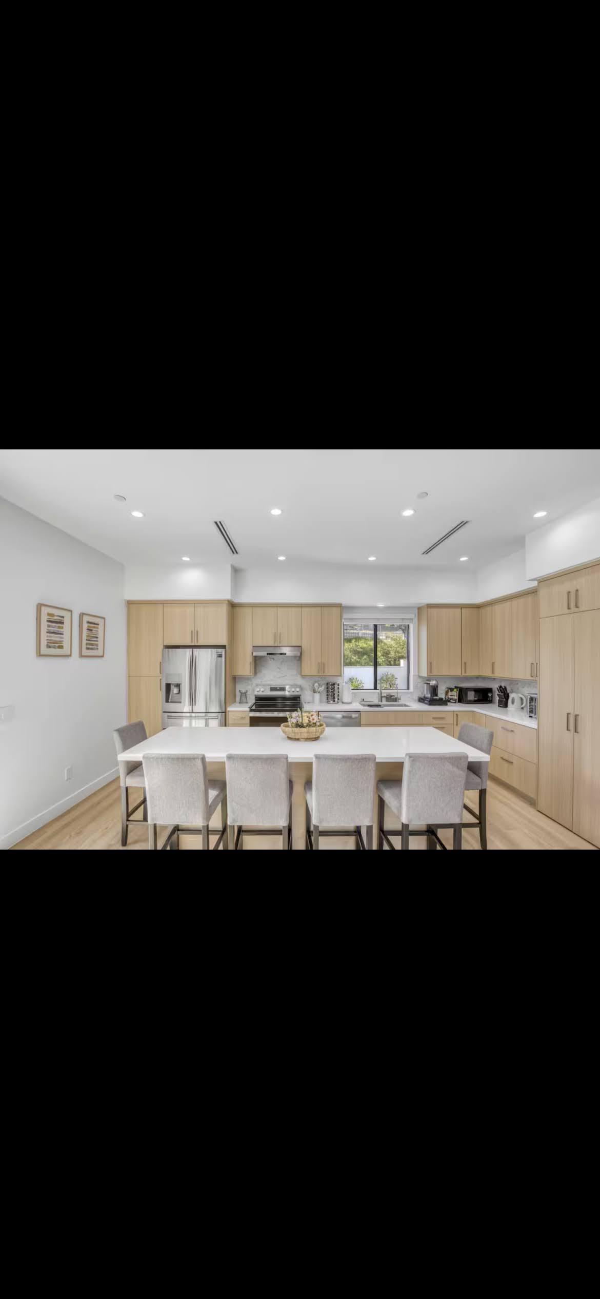 Petite Shadow Hills House — photo 6