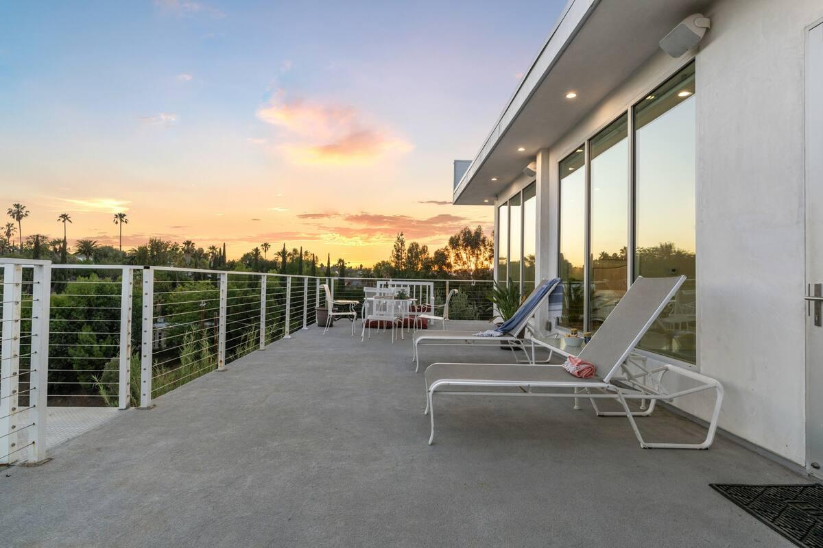Winnetka Grand House — photo 10