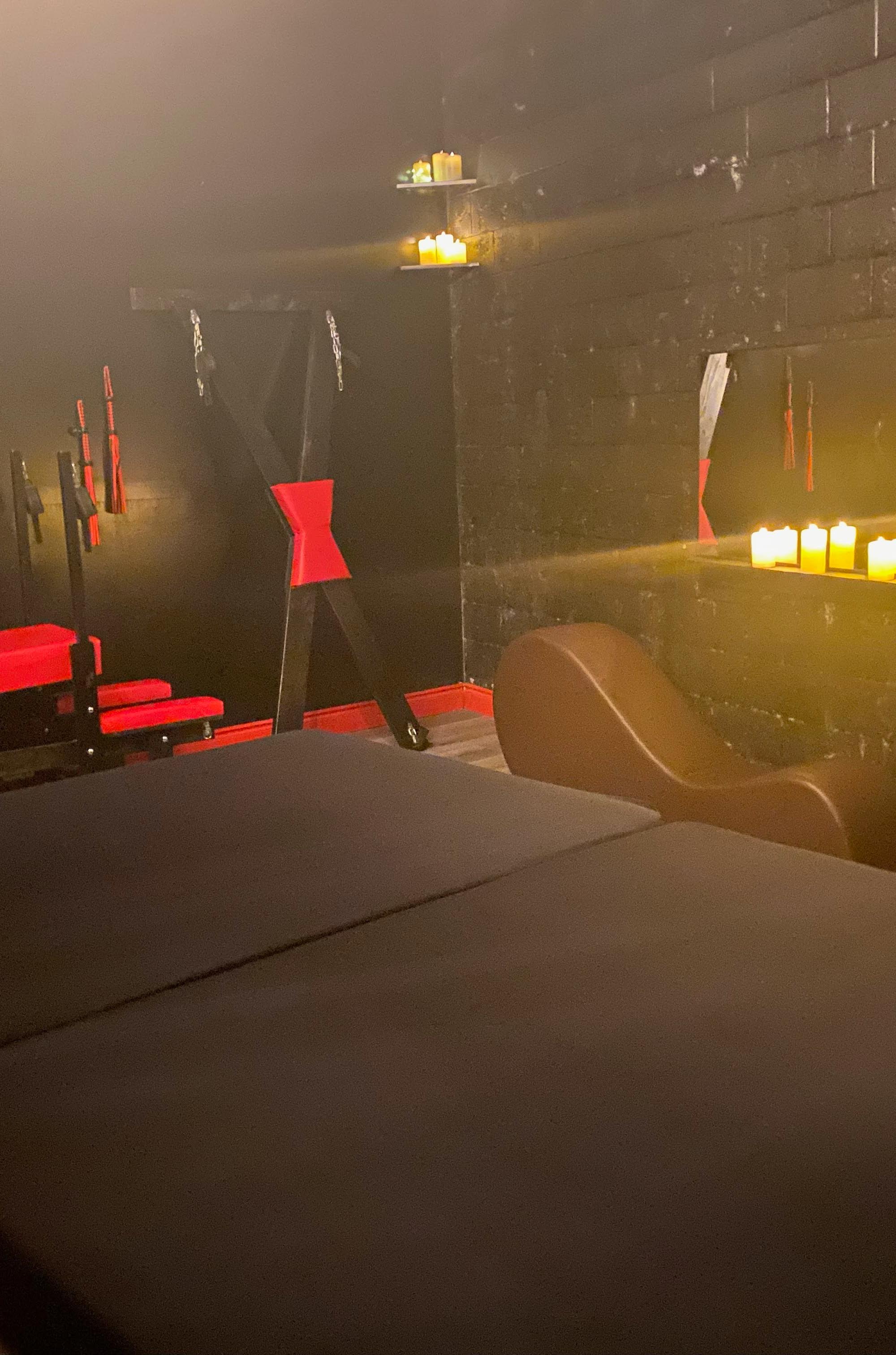Z's Night Club — photo 2